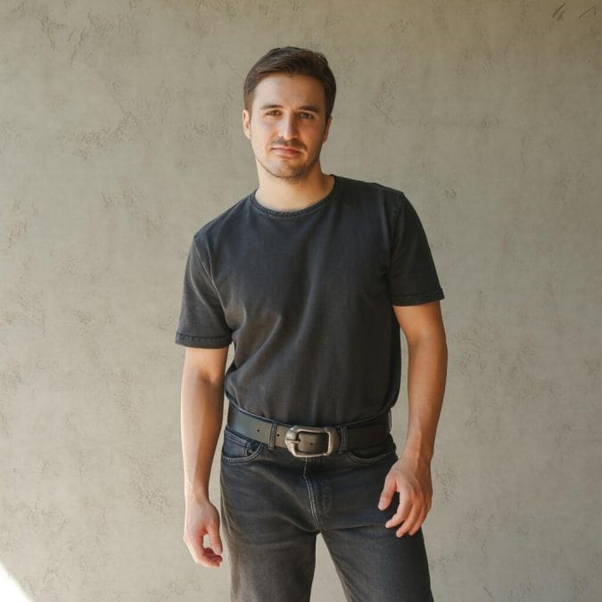 Sharp Ways to Wear a Statement Belt